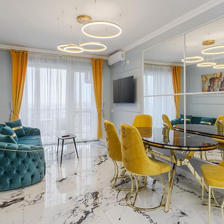 Lilla Flats Apartamento Oradea Exterior foto