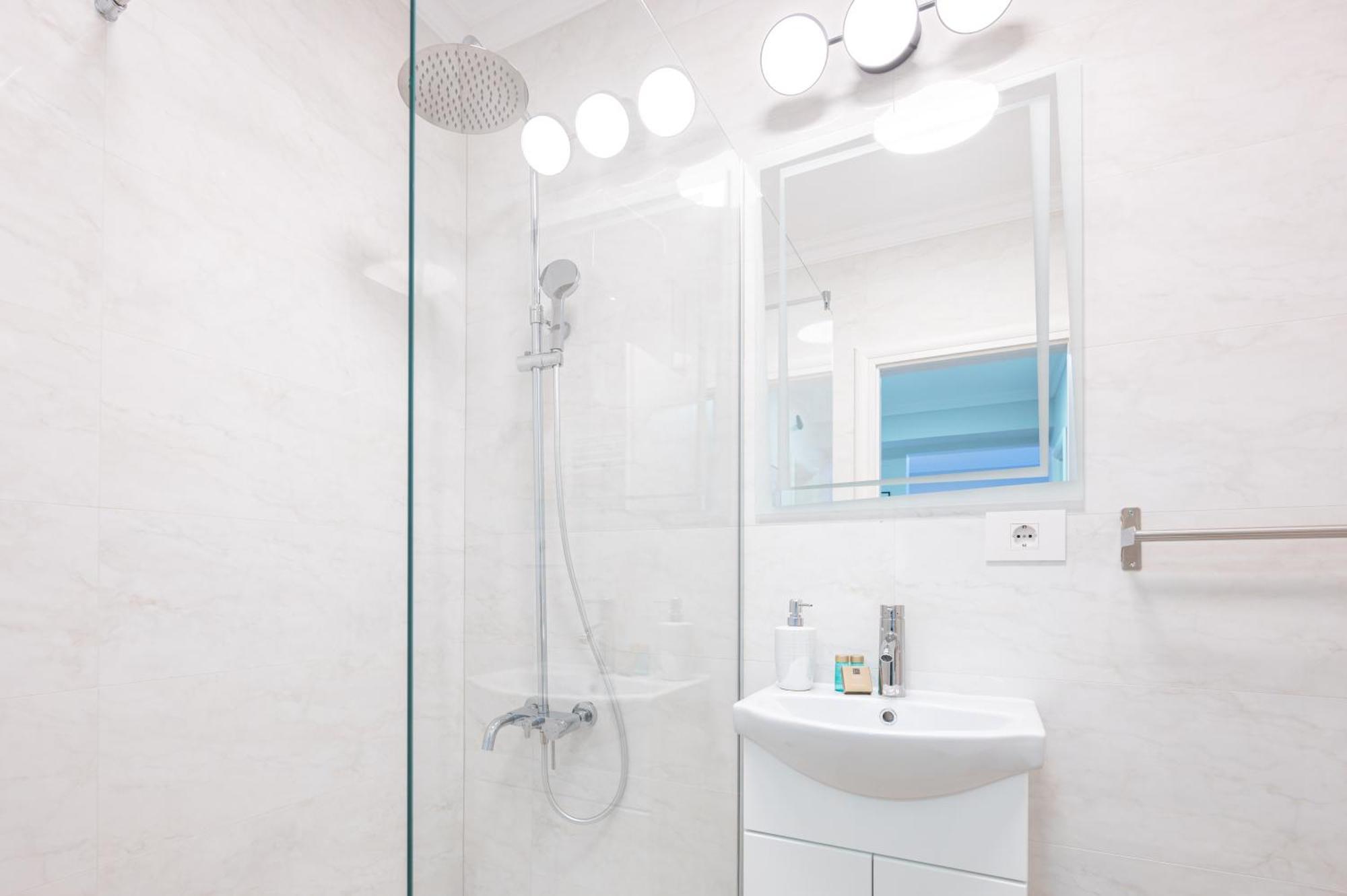 Lilla Flats Apartamento Oradea Quarto foto